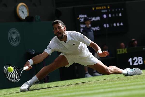 Djokovic emerge ante De Miñaur y sueño con otro Grand Slam - Polideportivo - ABC Color
