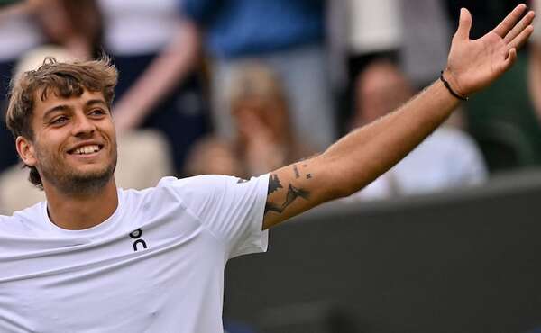 Cobolli logra en Wimbledon sus primeros cuartos de final en Grand Slam - Polideportivo - ABC Color