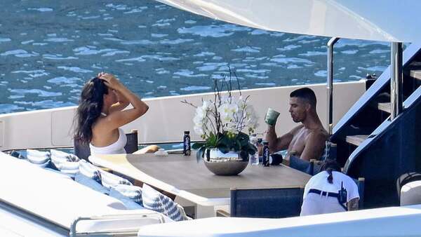 Cristiano y su esposa Georgina disfrutan de unas vacaciones en Mallorca