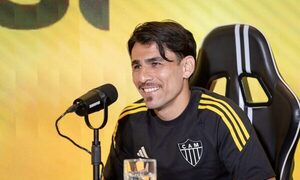 Junior Alonso dijo que el primer gol del “Galo” que festejó fue contra Olimpia