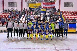 Fútbol de salón: Encarnación se consagra en C13 - Polideportivo - ABC Color
