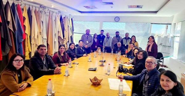 Universitarios visitaron el Complejo Industrial de la CENCOPROD LTDA.