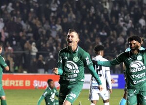 Versus / ¡Chapecoense gana con gol paraguayo sobre la hora!