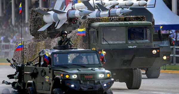 La Nación / Maduro pide ayuda de “aliados” para fortalecer sistema aéreo militar