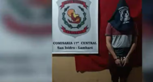 Pasajera denuncia que su hijo fue llevado por conductor de plataforma