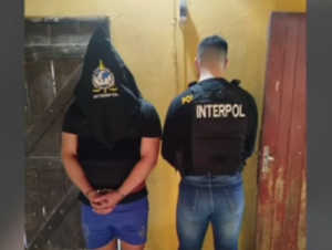 Detienen a un argentino que presuntamente enviaba fentanilo y cocaína a su país