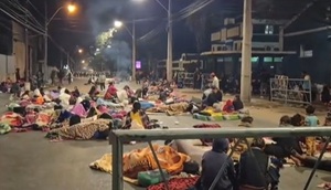Avda Artigas cerrada por protesta de 750 indígenas frente al INDI