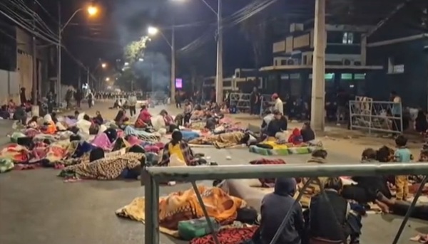 Avda Artigas cerrada por protesta de 750 indígenas frente al INDI