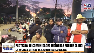 Unos 700 indígenas bloquean la Avda. Artigas exigiendo la destitución del titular del INDI