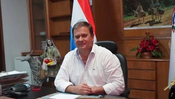 Denuncian a intendente de Lambaré por obras defectuosas