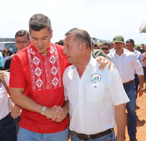 Caso Senave: el pueblo tiene que “financiar hasta la coima” ante “ceguera selectiva” de Peña, denuncian - Política - ABC Color
