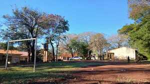 Escuela pionera de CDE sigue sin tinglado ni pista deportiva tras 62 años de historia - La Clave