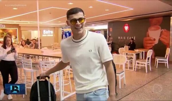 Versus / Ramón Sosa ya está en Brasil para cerrar su fichaje por el Palmeiras