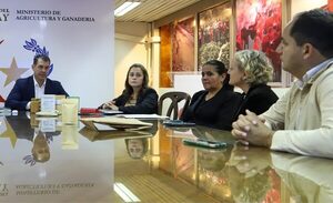 Cartera agropecuaria impulsa coordinación de compras públicas de la Agricultura Familiar - .::Agencia IP::.