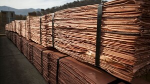 Trump calienta la guerra comercial con aranceles del 50 % al cobre y amenaza con 200 % a farmacéuticas