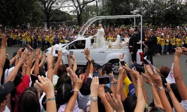 Exhibirán papamóvil por los 10 años de la visita de Francisco a Paraguay – Prensa 5