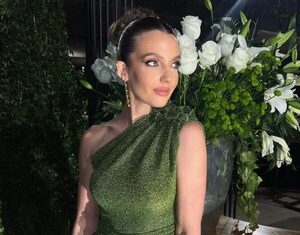 Después de mucho, Anna Chase volvió a cantar