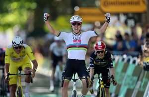Cien victorias de Pogacar como profesional, con 18 etapas en el Tour de Francia - Polideportivo - ABC Color
