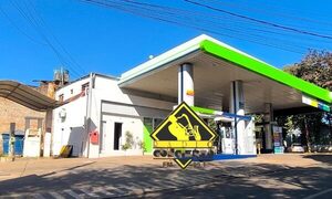 Suspenden actividades en surtidor tras fuga de gas