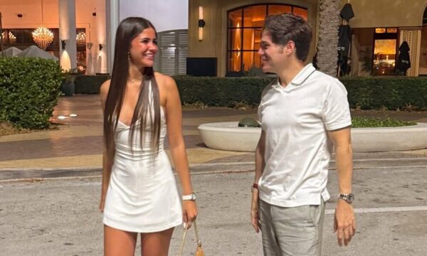 ¿Se tuneó la cara? Ex de Nadia Ferreira se muestra ahora como todo un péndex