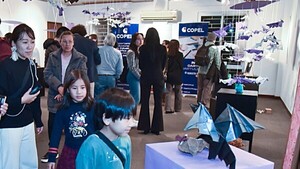 Habilitan una colorida muestra de obras de origami en el CPJ