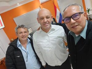 Docentes no aceptan postergación y exigen al interventor inicio de obras en escuelas - La Clave
