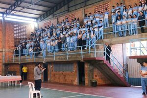 Más de 800 adolescentes participaron en jornadas de prevención en Capiatá - .::Agencia IP::.