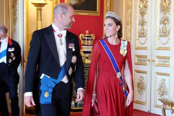 Kate Middleton, divina en el banquete de Estado en honor a Emmanuel Macron - Gente - ABC Color