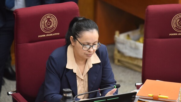 Yolanda Paredes califica de "hijos de p..." a transportistas por reguladas en pleno invierno