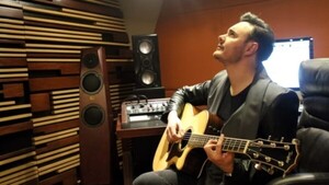 Río Roma, el dúo musical afirma que usa IA en la música, pero hablar de amor es tarea del corazón