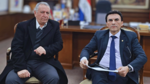 Pereira promete pagar deuda a jubilados