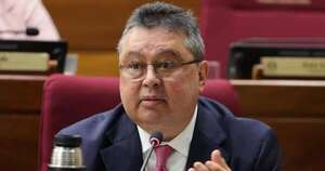 La Nación / Leite desmonta versiones de vínculo con caso fentanilo