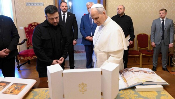 León XIV ofrece el Vaticano como sede para negociar la paz
