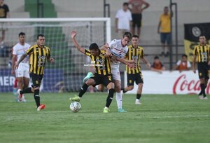 Versus / Habría oferta desde Brasil por un titular de Guaraní