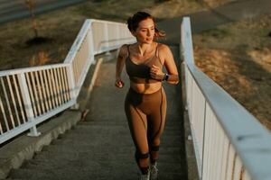 Cardio lento vs. cardio intenso: cuál es mejor para tu metabolismo - Estilo de vida - ABC Color