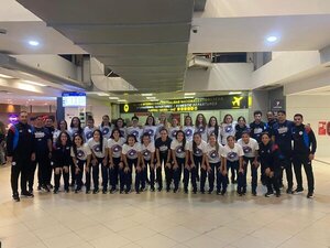 La Albirroja Femenina partió rumbo a Ecuador para disputar la Copa América