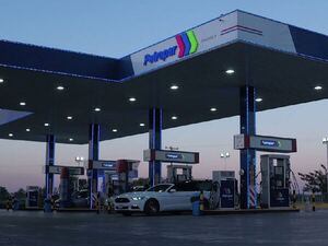 Petropar atribuye suba de precios al aumento internacional del combustible