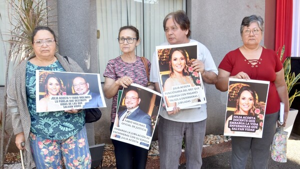 Levantan embargo de salarios en caso de mafia de los pagarés