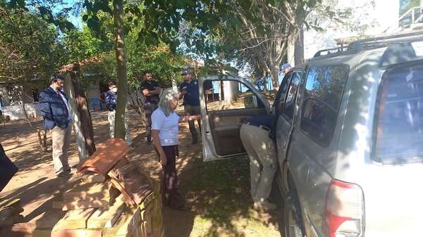 Allanan vivienda e incautan camioneta en Cerrito: el vehículo tenía denuncia de robo en Argentina - Policiales - ABC Color
