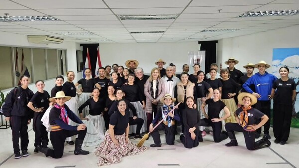 Pasos de danzas que trascienden fronteras en taller IMAginarte
