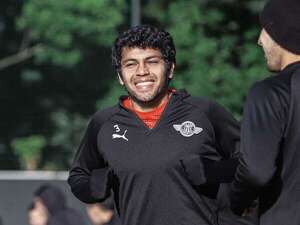 Robert Rojas debuta en Libertad: es uno de los cambios de Sergio Aquino - Libertad - ABC Color