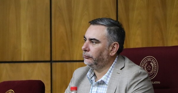 La oposición denuncia direccionamiento a favor de EEUU en la licitación para el 5G