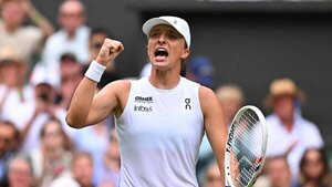 Versus / Swiatek barre a Bencic y será la rival de Anisimova en la final de Wimbledon