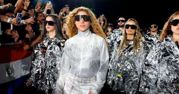 La Nación / Caminata de Shakira en Asunción: influencers paraguayos que podrían acompañarla
