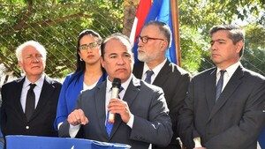 PLRA celebra aniversario y envía un mensaje a quienes negocian con el gobierno "autoritario"