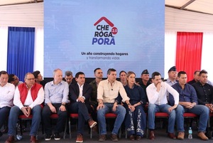 «Che Róga Porã» celebra su primer aniversario con entrega de viviendas y casi 1.900 créditos preaprobados - El Trueno