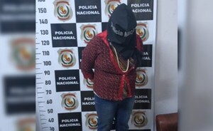 Aprehenden a mujer que habría intentado asaltar a una mujer 