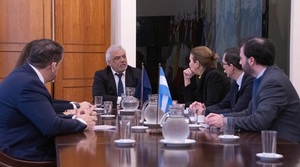Paraguay impulsa gestiones con Argentina para garantizar operatividad en el Km 171 de la Hidrovía