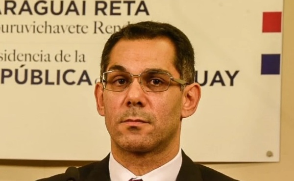 Peña postula a Marco Aurelio González para integrar Directorio del Banco Central