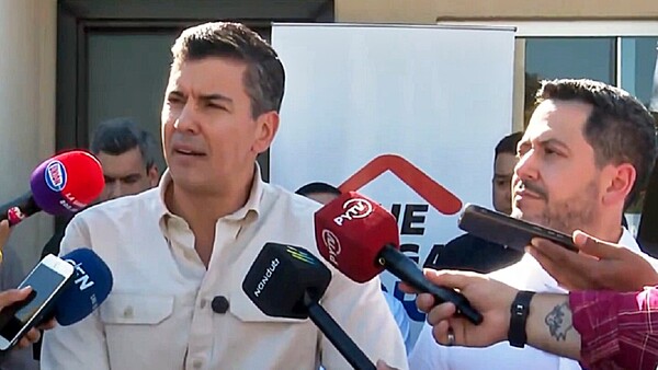 Gobierno prepara contingencia ante paro de transporte y apura reforma